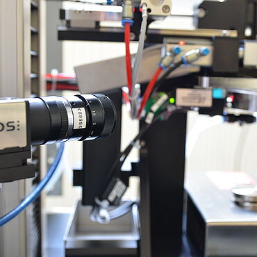 ISO 11608-5: Kamera zur Prüfung von Autoinjektoren