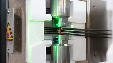 Optical strain measurement on micro specimen