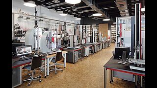 Лаборатория для испытаний материалов и готовых изделий