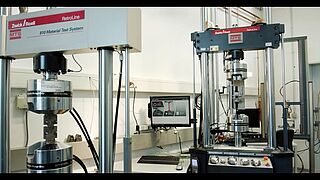 Modernización de máquinas de ensayos estáticos y dinámicos de materiales
