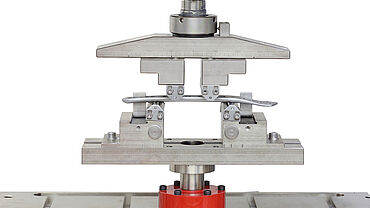 Dispositif de flexion selon ASTM F 382 et ISO 9585