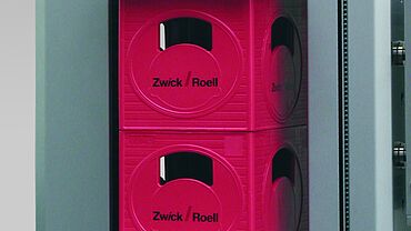 Plastics component testing: Stacking capability of beverage crates