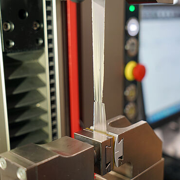 Cathode tensile test