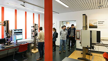 Inaugurazione del laboratorio ZwickRoell per le prove sulle batterie