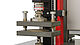 Detailaufnahme des Flachstauchversuchs FCT an Wellpappe nach ISO 3035 oder TAPPI T825
