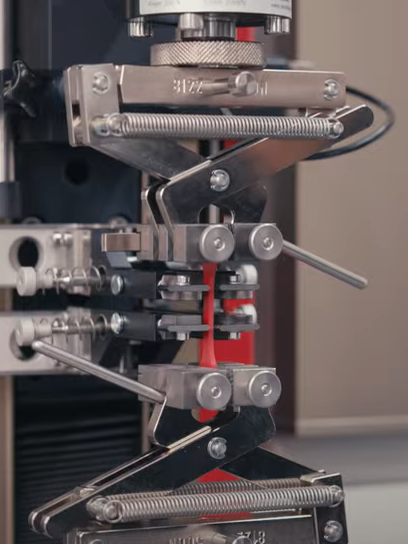 Iso 37 Testing ISO 37 & DIN 53504 | Tensile test on rubber | ZwickRoell