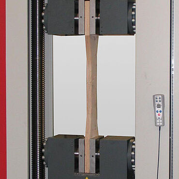 Solutions d’essais ZwickRoell pour les essais sur bois
