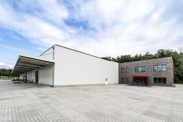 Testing laboratory for materials testing in hydrogen