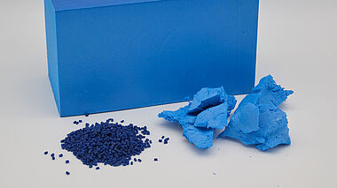 Schaumstoffblock, Schaumstoff und Granulat aus PE-Schaum