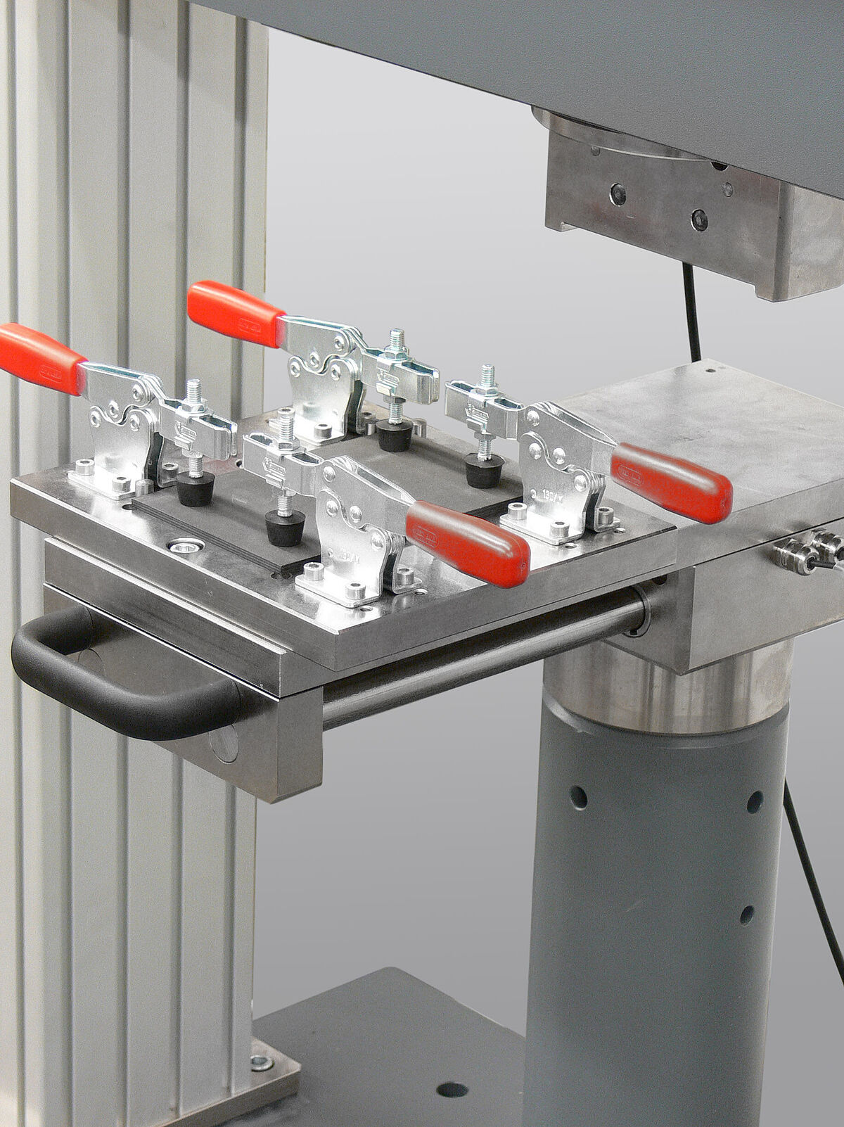 Compression after impact, CAI with ZwickRoell ZwickRoell