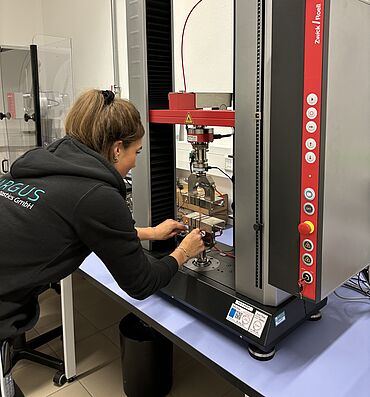 Dettagli di applicazione della ProLine 10kN di ZwickRoell