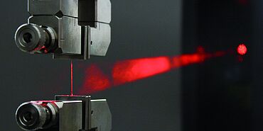 berührungslose Dehnungsmessung an Stentstegen mit laserXtens Compact