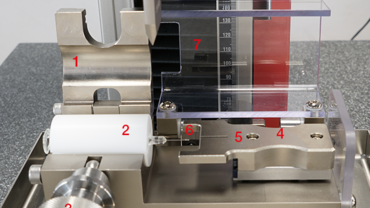 Syringe testing to ISO 11040-4 Annex C2 Test fixture for determination of the Luer cone breakage resistance