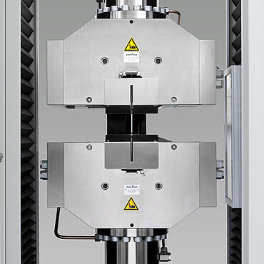 Kurzspannender Hydraulik Probenhalter