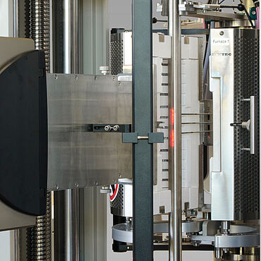 Tensile test with high-temperature furnace and optical strain measurement