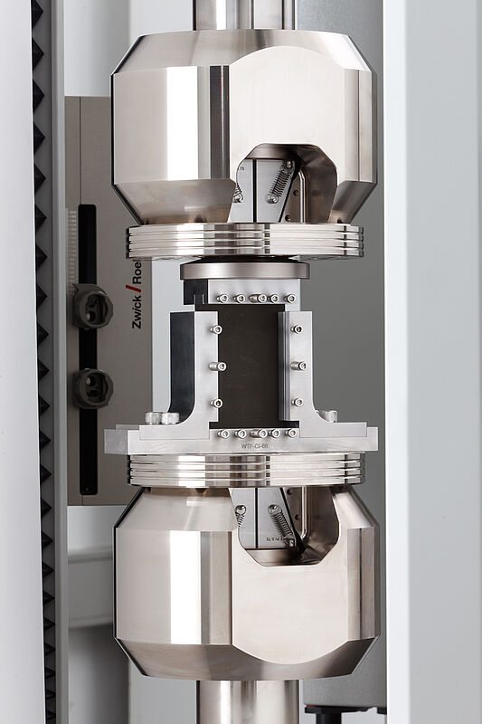 Compression after impact, CAI with ZwickRoell ZwickRoell