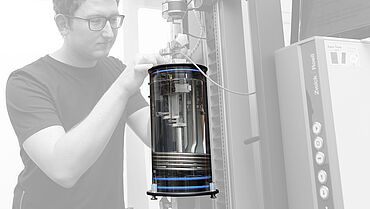 Klimakammern von ZwickRoell für die Materialprüfung in verschiedenen Umgebungsbedingugnen von -80°C bis +2.200°C