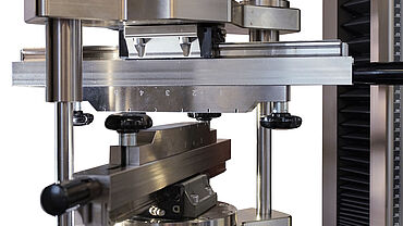 Z-direction adhesion test between active material for monitoring the coating quality of electrodes in the production process.