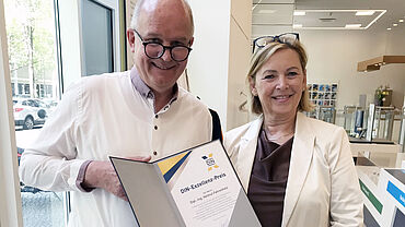 DIN-Exzellenz-Preis für Helmut Fahrenholz