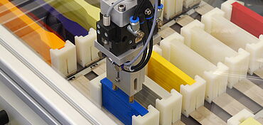 Automatización en el ensayo de materiales de moldeo de plástico