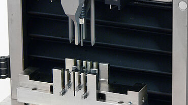 3-/4-point flexure test kit for testing of ceramics to EN 843-1 and ISO 6872