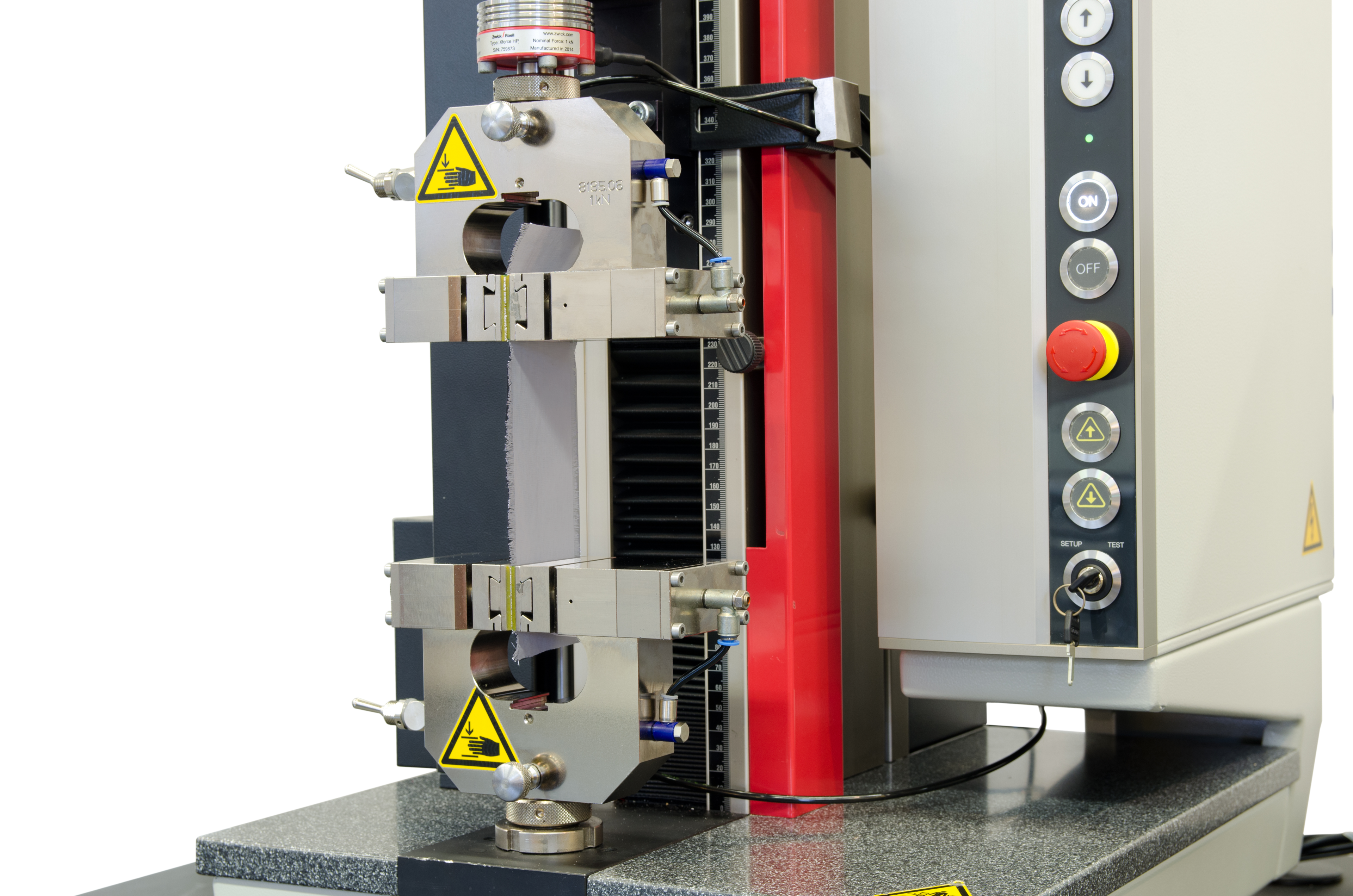 Testing of fuel cells: Tensile test in air