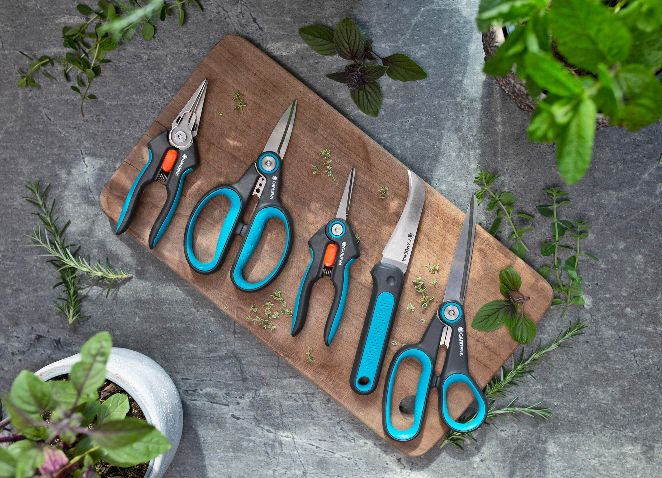 A selection of cutting and pruning tools from GARDENA