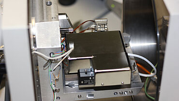 ZHN/SEM：连接纳米压痕试验机与扫描电子显微镜