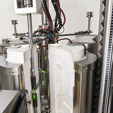 Testing system for high specimen throughput