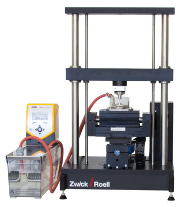 -fo-triaxiale-scherpruefmaschine