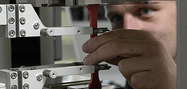 Tensile tests on plastics DIN EN ISO 527-1, DIN EN ISO 527 -2