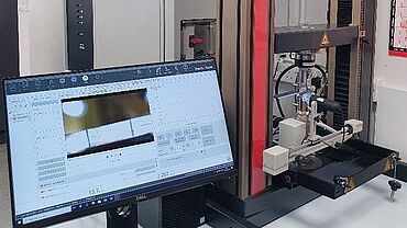 R-Tech invests in ZwickRoell universal testing machine 10kN Allroundline für Composite Testing