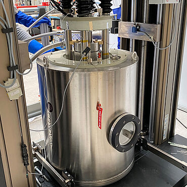 Immersion cryostat from ZwickRoell