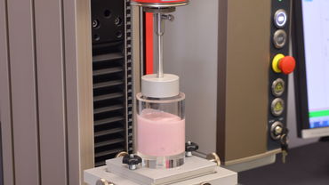 Měření viskozity – zpětný vytlačovací přípravek pro jogurt