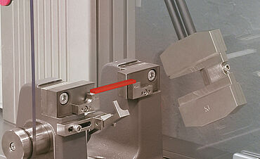 Charpy簡支樑測試方法：符合ISO 179-1的測試簡支樑缺口衝擊強度
