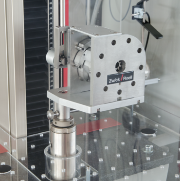 Dispositivo de compressão radial para ensaios em Stent-Grafts, filtros de veia cava e válvulas cardíacas artificiais
